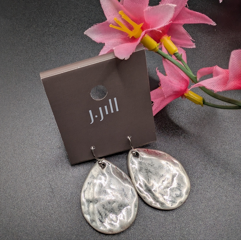 NWT J. Jill Silvertone Shimmery Textured Earrings